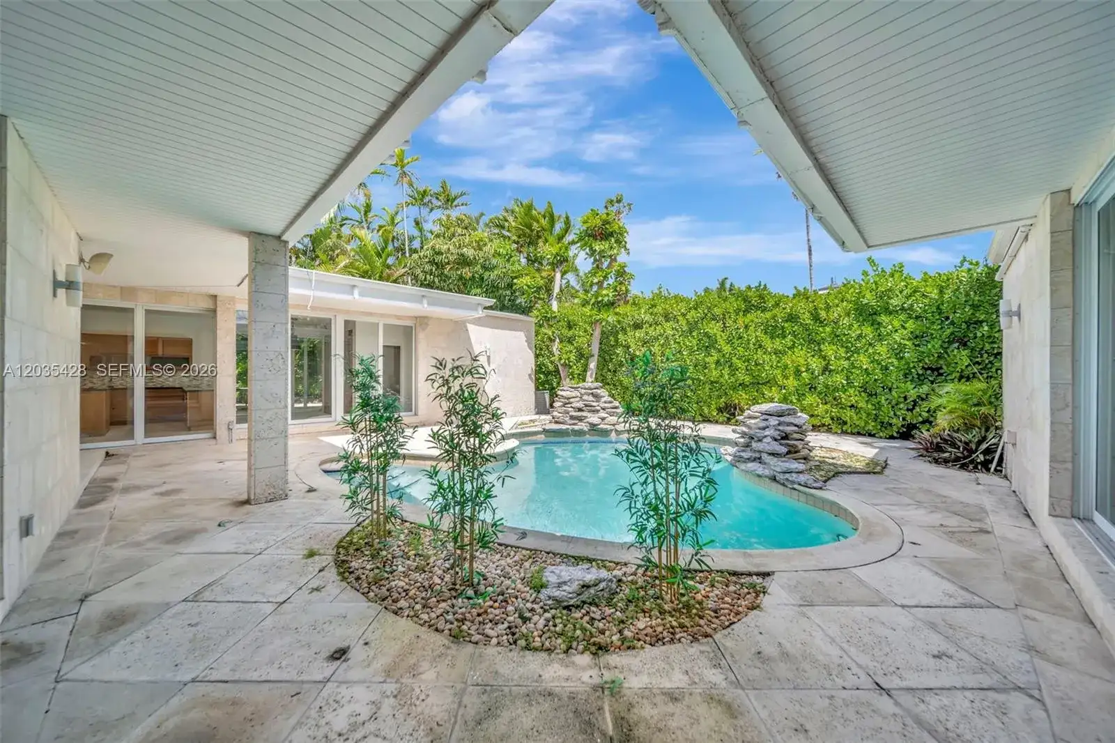 111 S Hibiscus Dr, Miami Beach FL 33139 photo 4