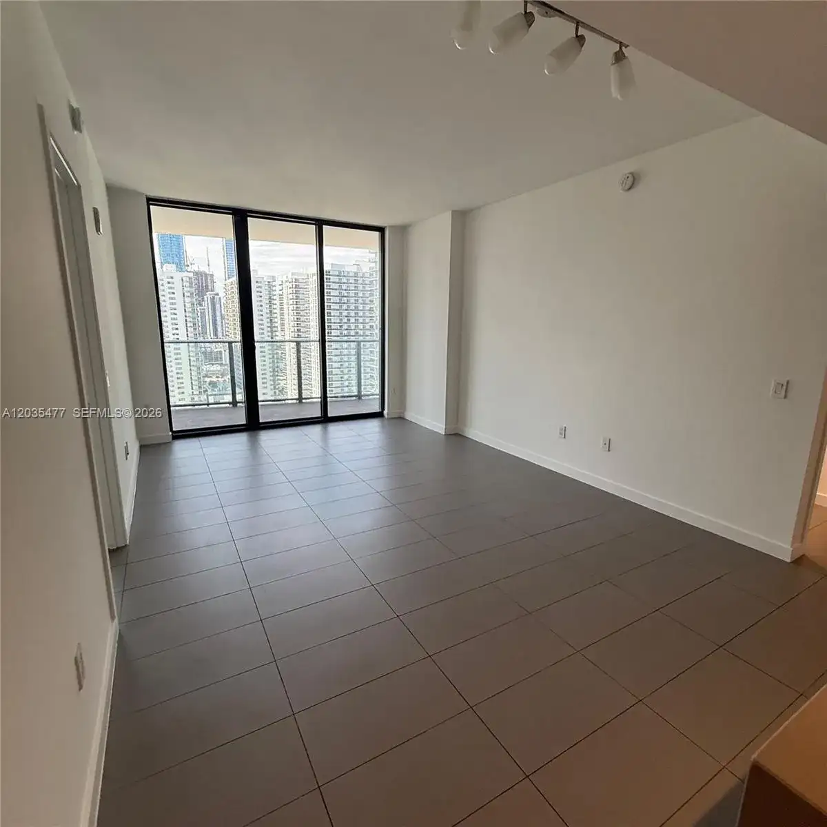 1600 NE 1st Ave # 2607, Miami FL 33132 photo 4