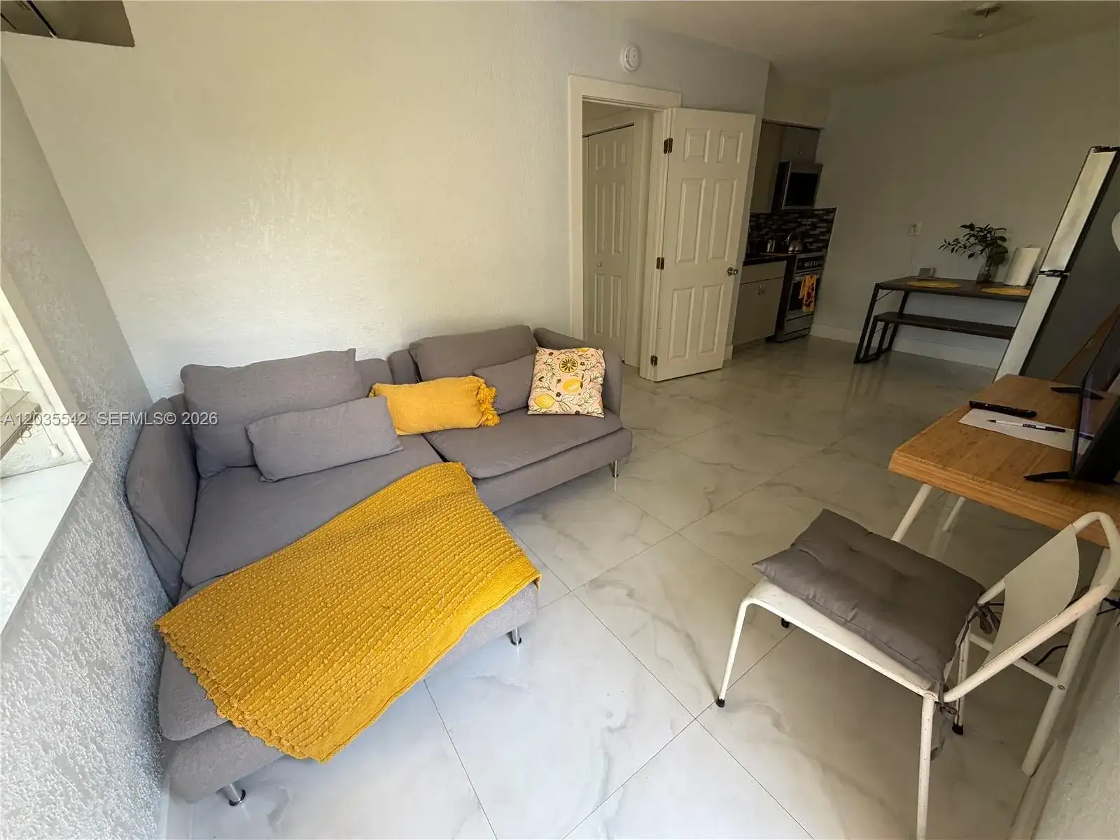 645 NE 35th St # 2, Oakland Park FL 33334 photo 5