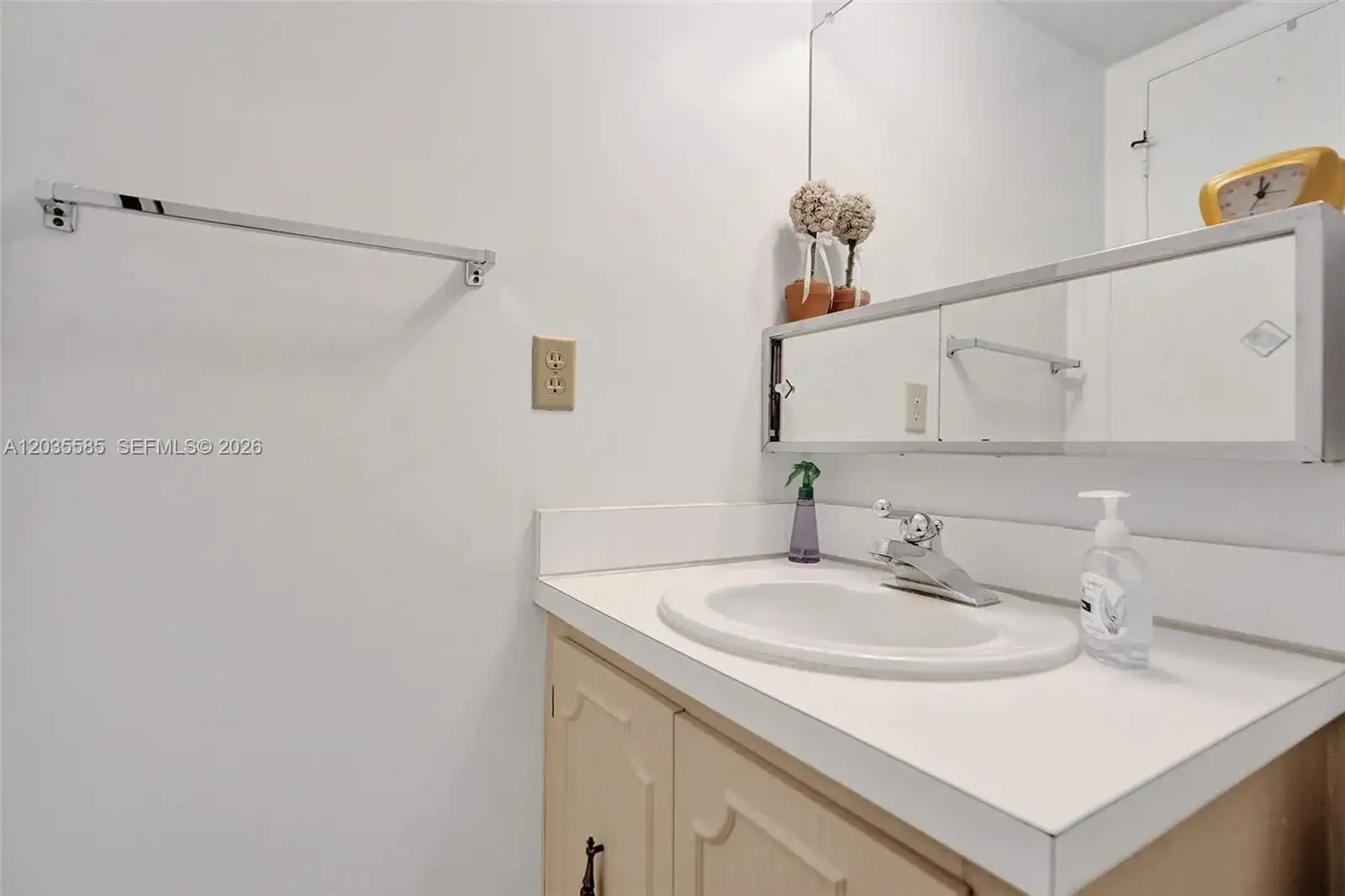 3113 S Ocean Dr # 803, Hallandale Beach FL 33009 photo 5