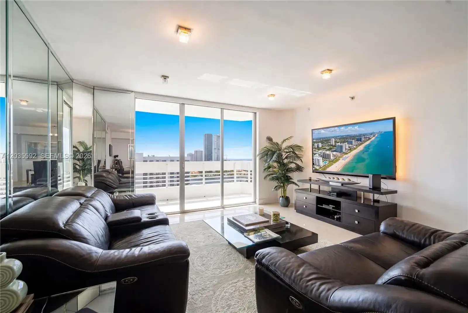 3530 Mystic Pointe Dr # 2013, Aventura FL 33180 photo 3