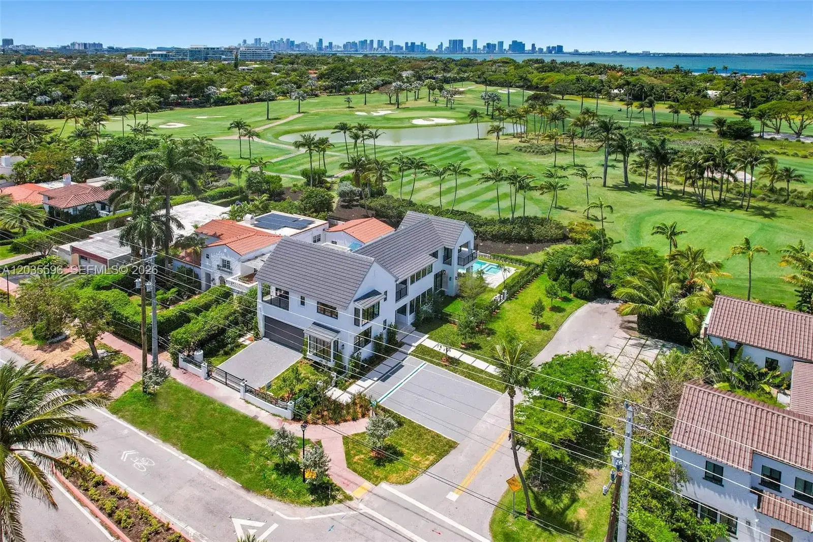 5262 La Gorce Dr, Miami Beach FL 33140 photo 2