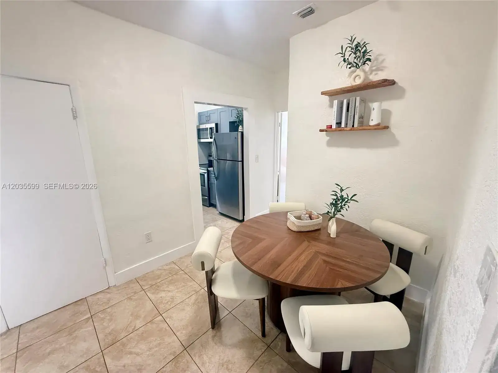 301 SW 10th Ave # 1, Miami FL 33130 photo 2