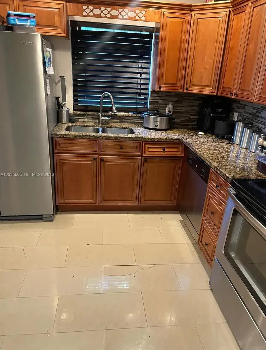 1260 SW 6th Ave, Deerfield Beach FL 33441 photo 3