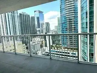 1200 Brickell Bay Dr # 3318, Miami FL 33131 photo 3
