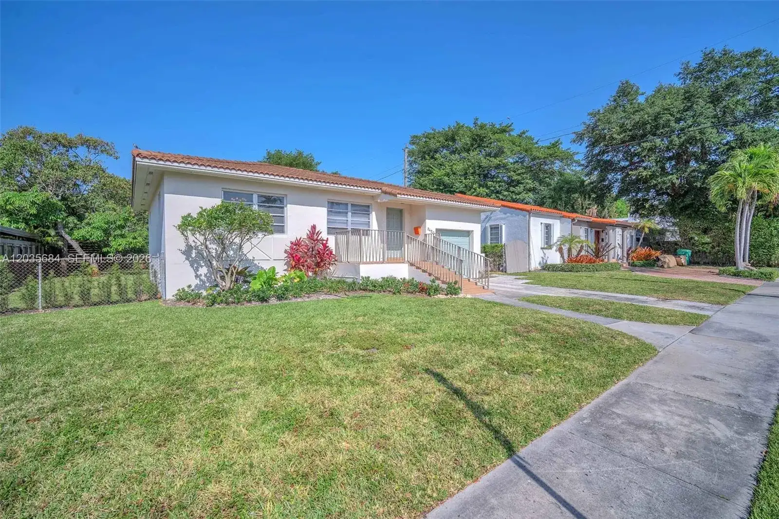 2420 SW 21st Ave, Miami FL 33145 photo 2