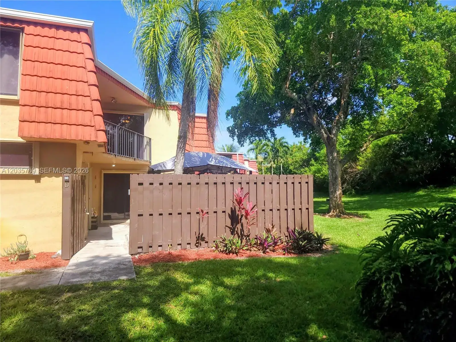 23106 Oxford Pl # D, Boca Raton FL 33433 photo 2