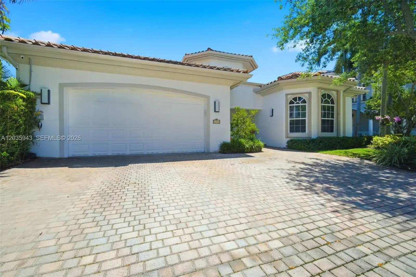 1205 Seagull Ter, Hollywood FL 33019 photo 4