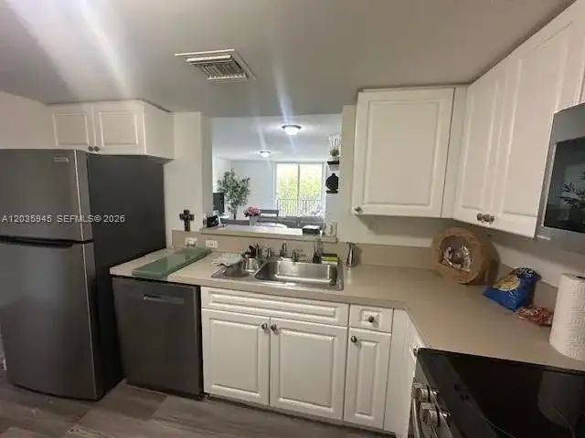 520 SE 5th Ave # 2307, Fort Lauderdale FL 33301 photo 3