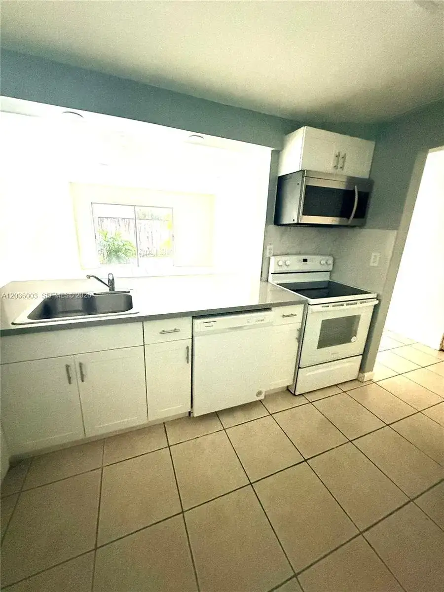 9611 SW 77th Ave # 108A, Miami FL 33156 photo 4