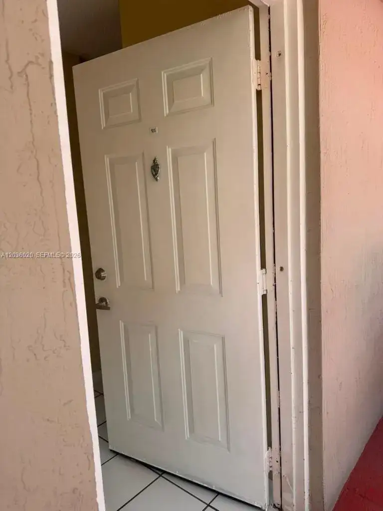 600 NW 32nd Pl # 105, Miami FL 33125 photo 2