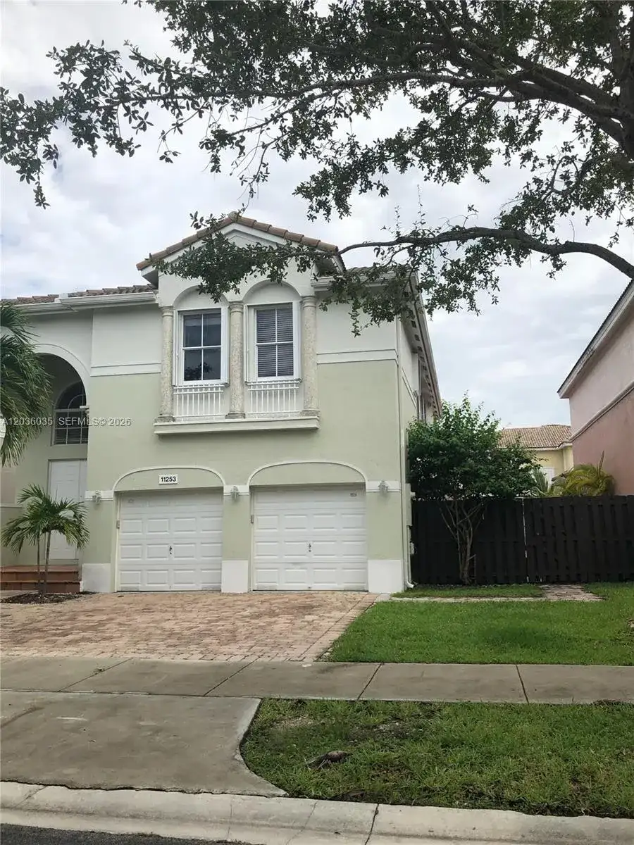 11253 NW 47th Ln, Doral FL 33178 photo 5