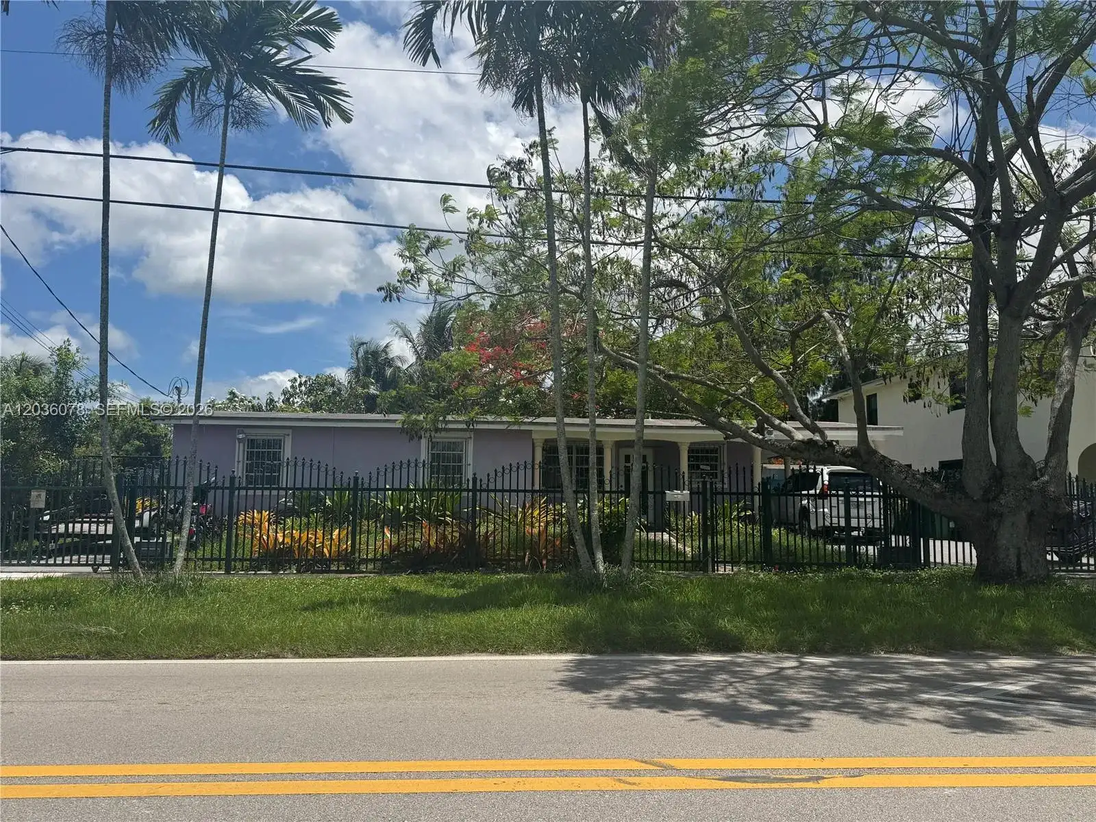 11290 SW 47th Ter, Miami FL 33165 photo 3