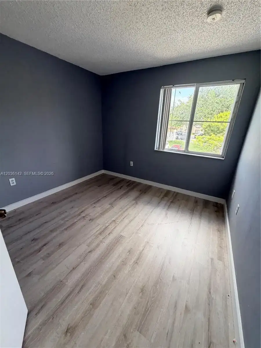 15741 SW 137th Ave # 204, Miami FL 33177 photo 3