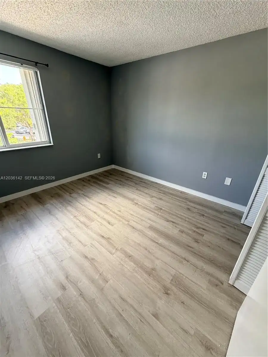 15741 SW 137th Ave # 204, Miami FL 33177 photo 5