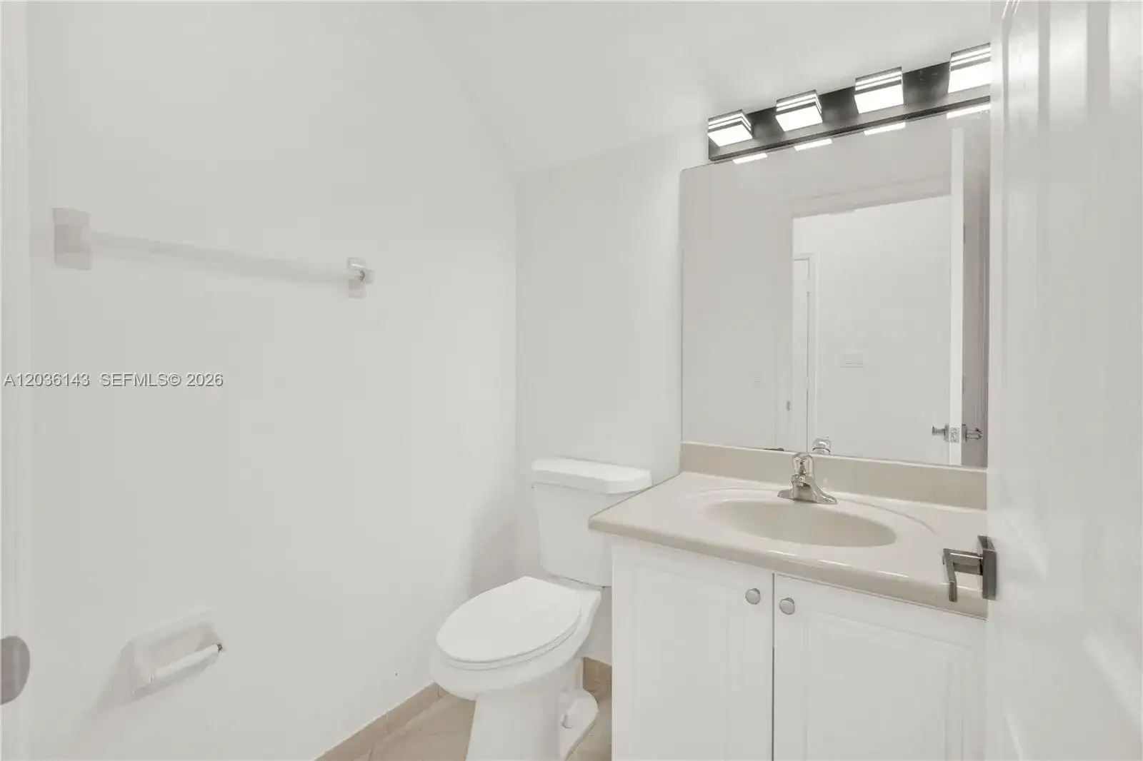 11467 SW 236th Ln, Homestead FL 33032 photo 4