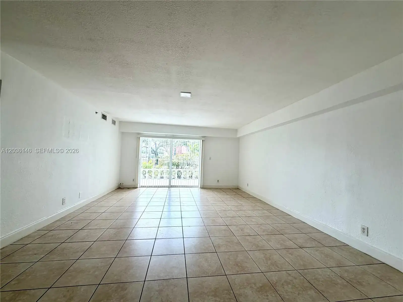 4271 NW 5th St # 128, Plantation FL 33317 photo 2