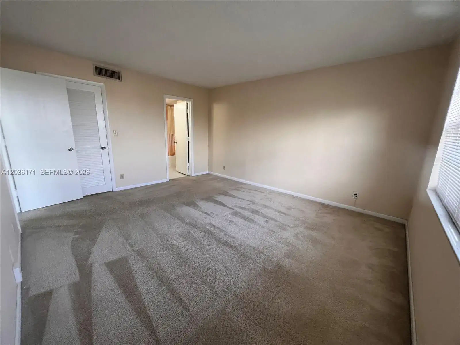 1075 Riverside Dr # 505, Coral Springs FL 33071 photo 4