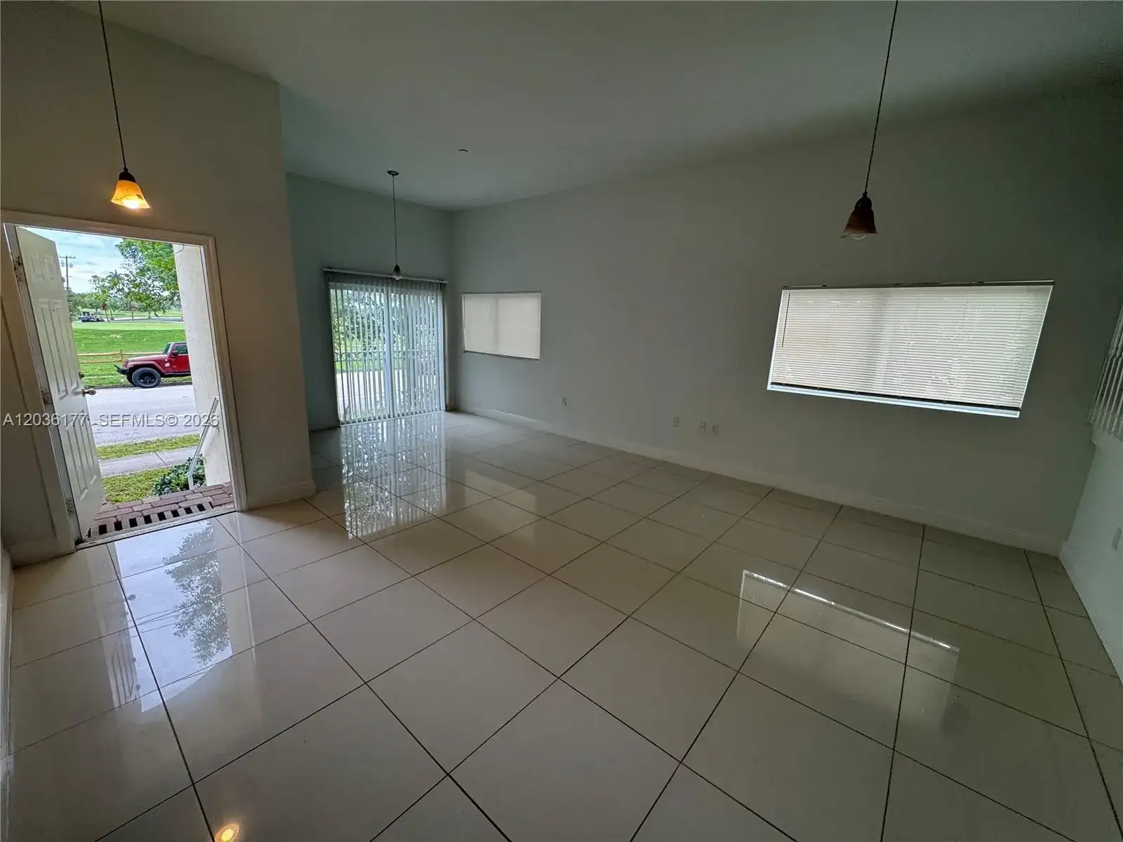 820 N 17th Ave, Hollywood FL 33020 photo 5