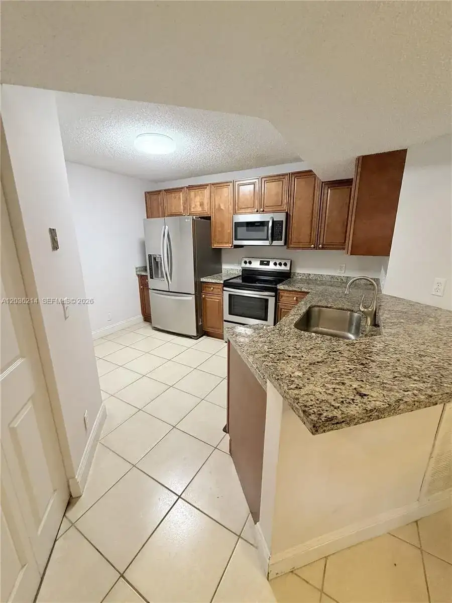 8741 Wiles Rd # 204, Coral Springs FL 33067 photo 4