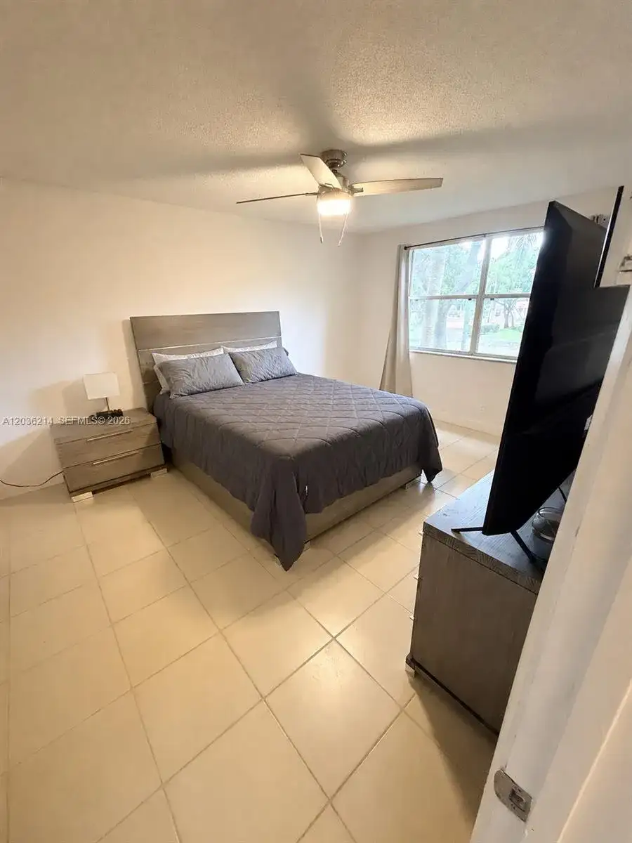 8741 Wiles Rd # 204, Coral Springs FL 33067 photo 5