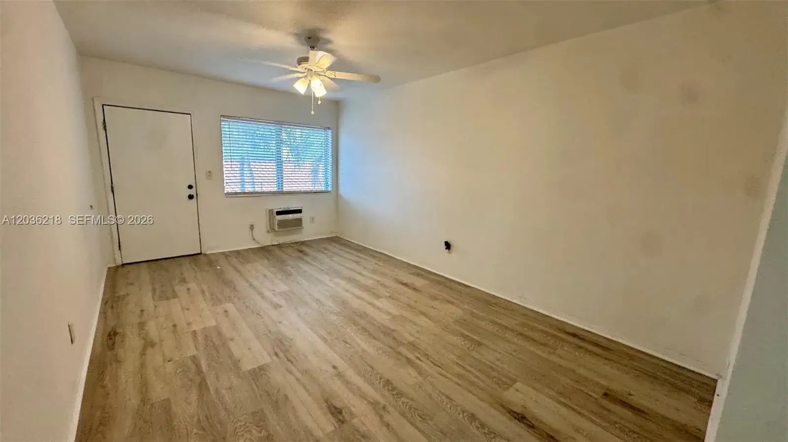 7717 Byron Ave # 12, Miami Beach FL 33141 photo 4