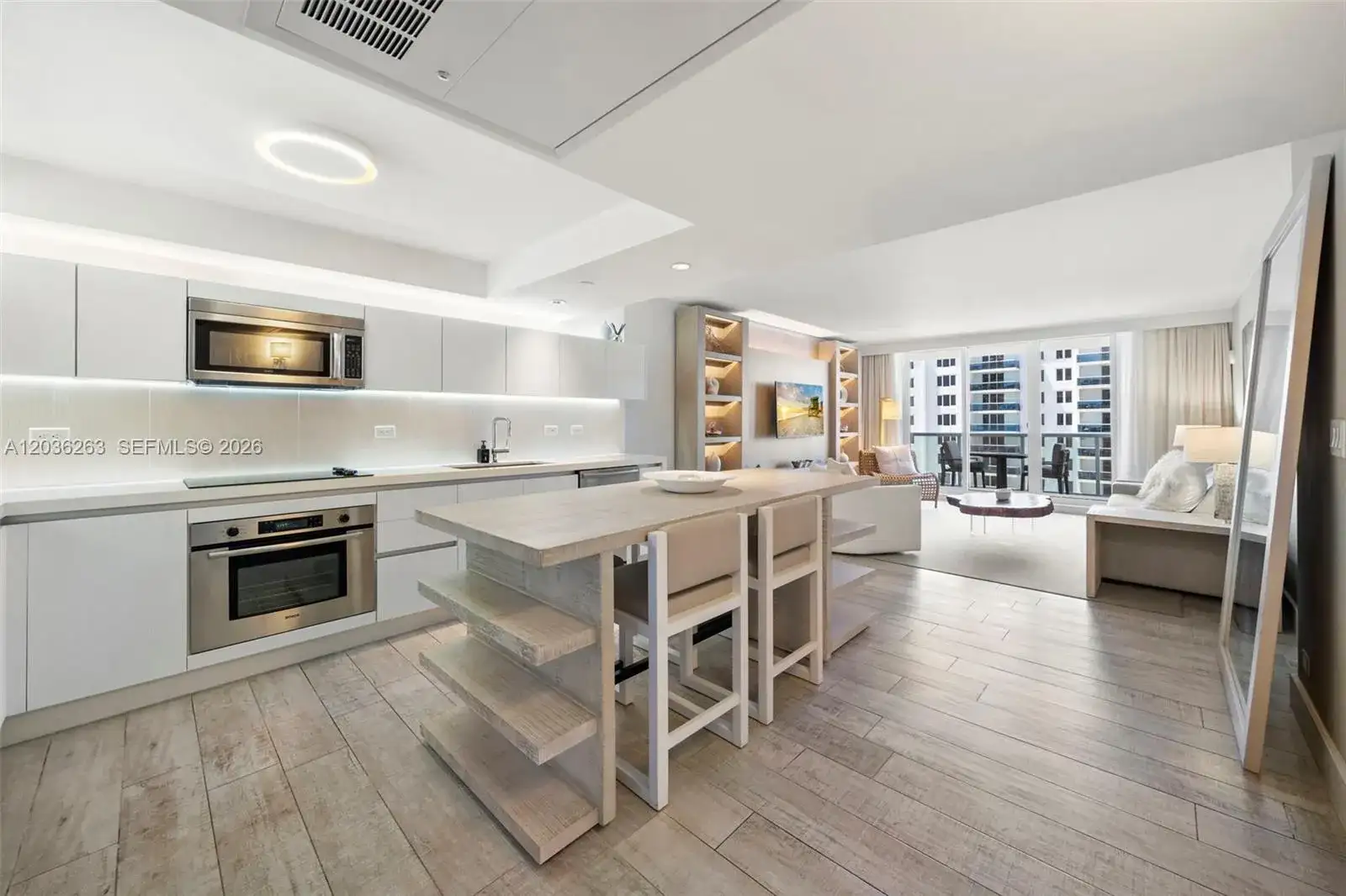 102 24th St # 1210, Miami Beach FL 33139 photo 2