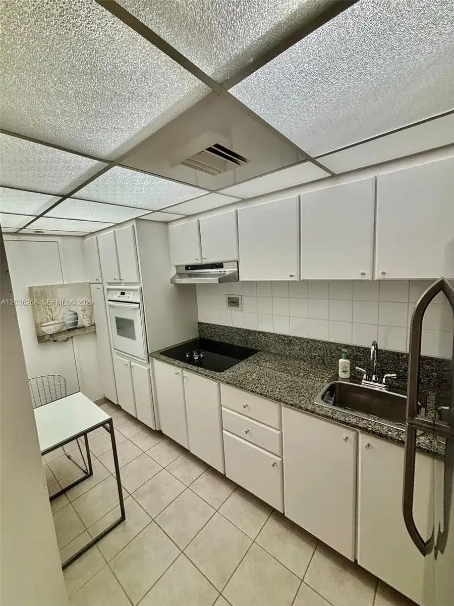 1000 West Ave # 822, Miami Beach FL 33139 photo 2