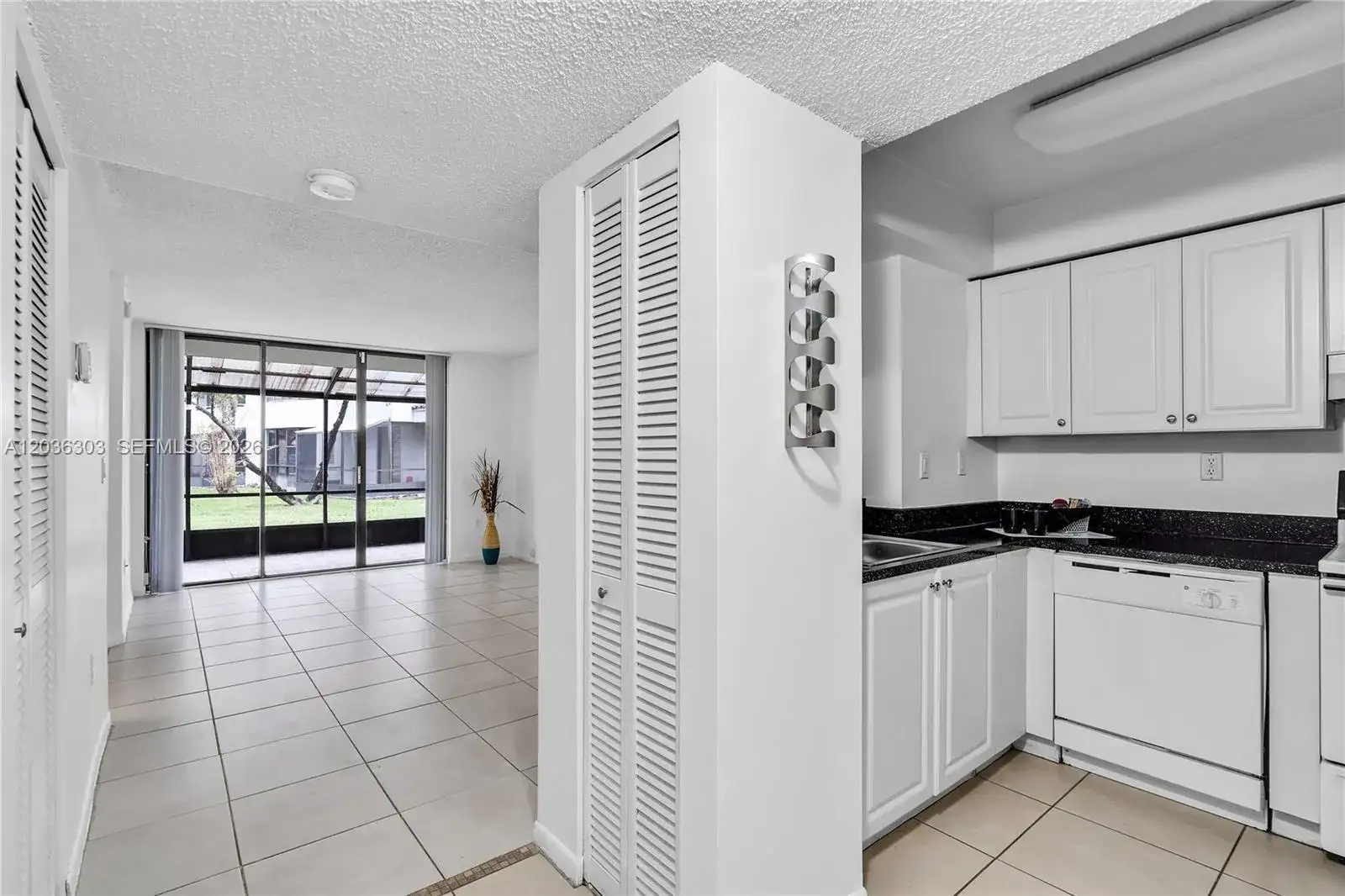 8255 SW 152nd Ave # 109, Miami FL 33193 photo 2