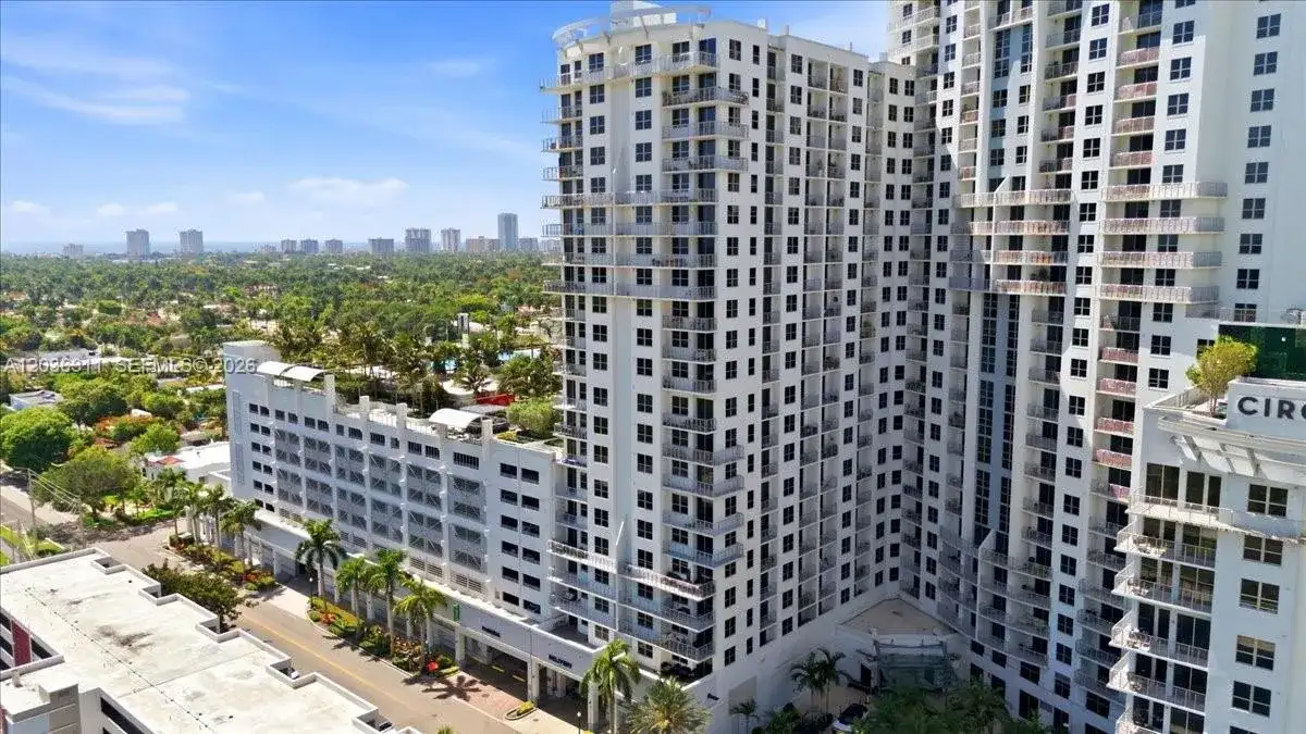 1776 Polk St # 703, Hollywood FL 33020 photo 2