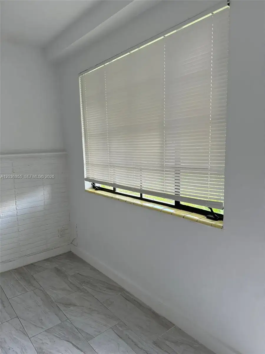 1324 N 58 AVE, Hollywood FL 33021 photo 2