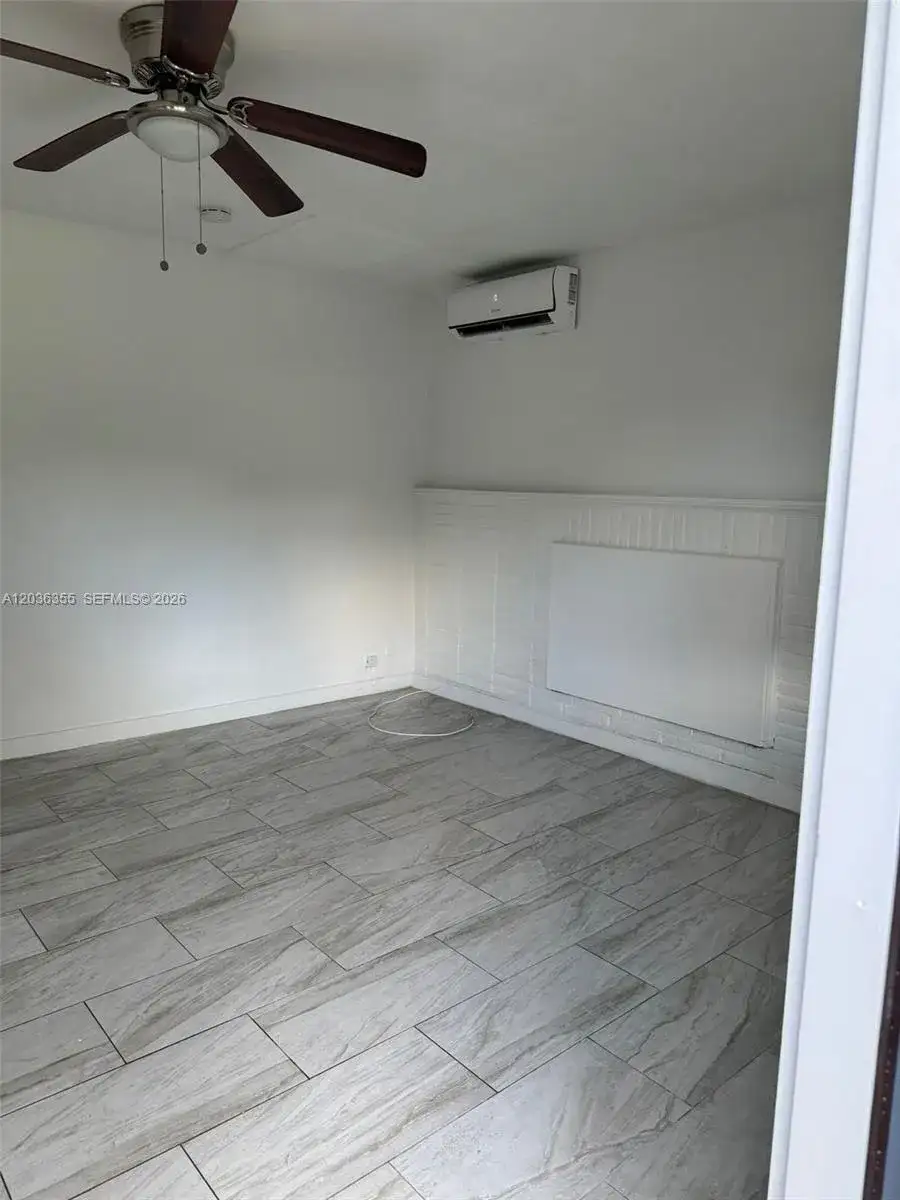 1324 N 58 AVE, Hollywood FL 33021 photo 5