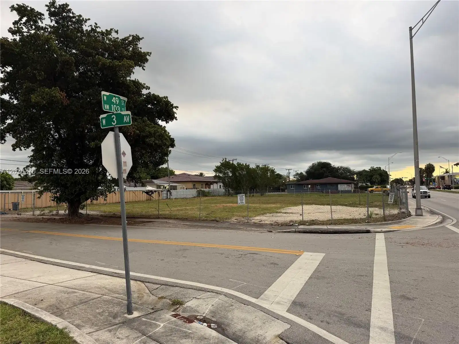 291 W 49th St, Hialeah FL 33012 photo 4