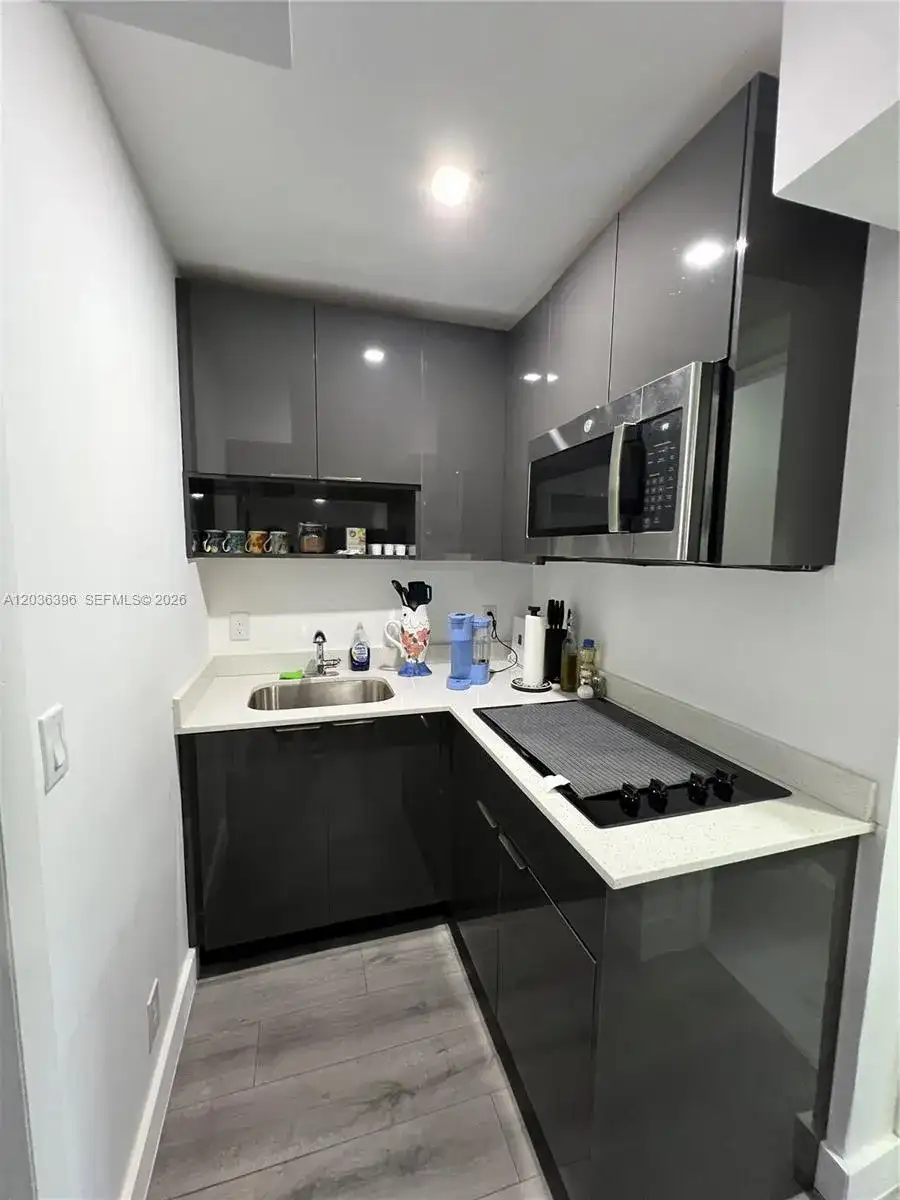 2847 Polk St # 2, Hollywood FL 33020 photo 4