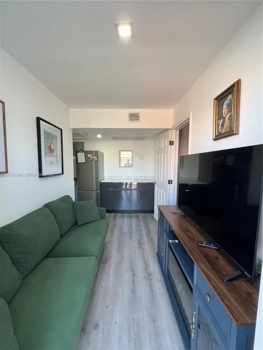 2847 Polk St # 2, Hollywood FL 33020 photo 5