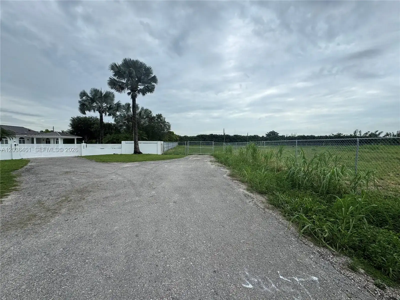 22600 SW 207th Ave, Miami FL 33170 photo 4