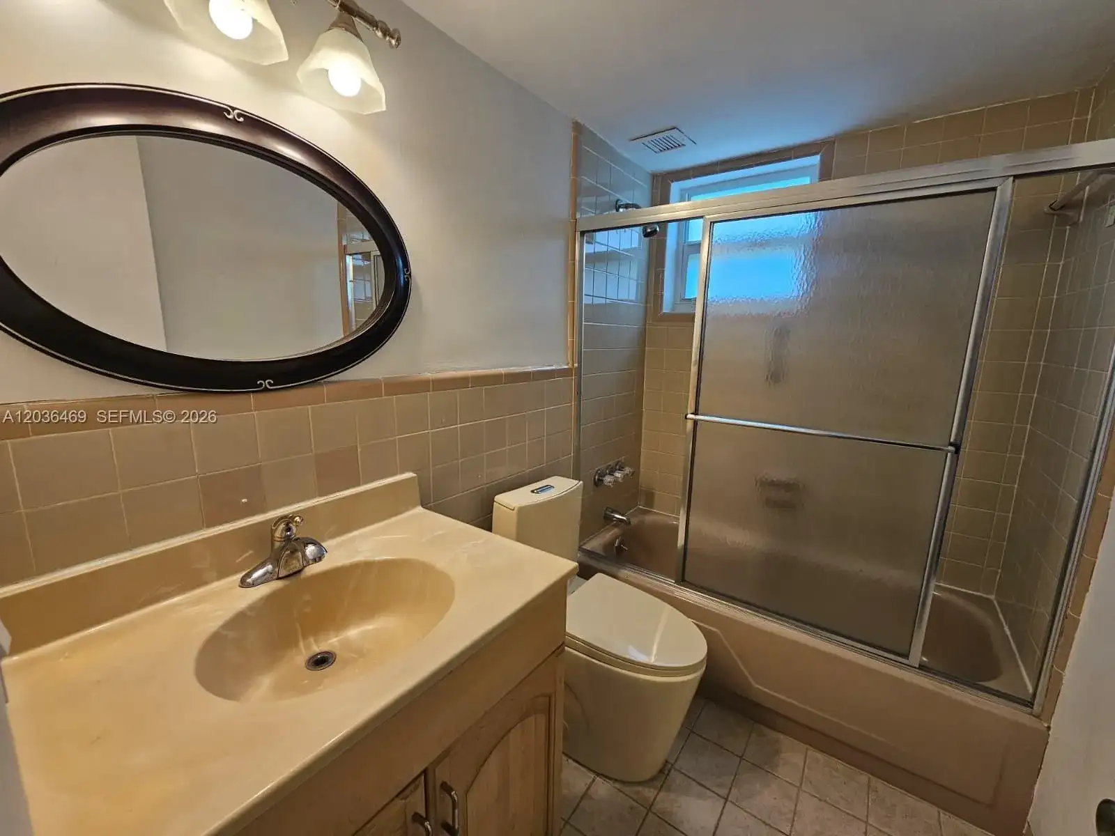 520 NE 38th St # 12, Miami FL 33137 photo 3