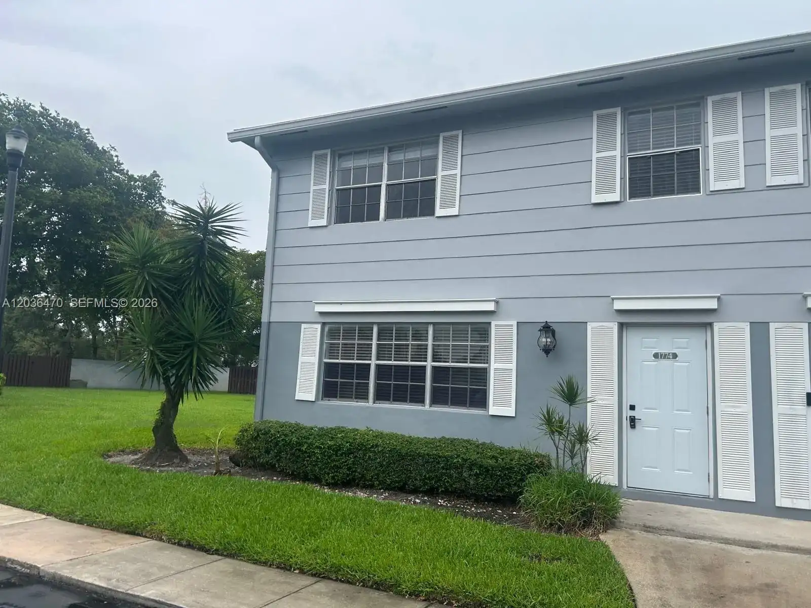 1774 SW 81st Ln # 31, Davie FL 33324 photo 2