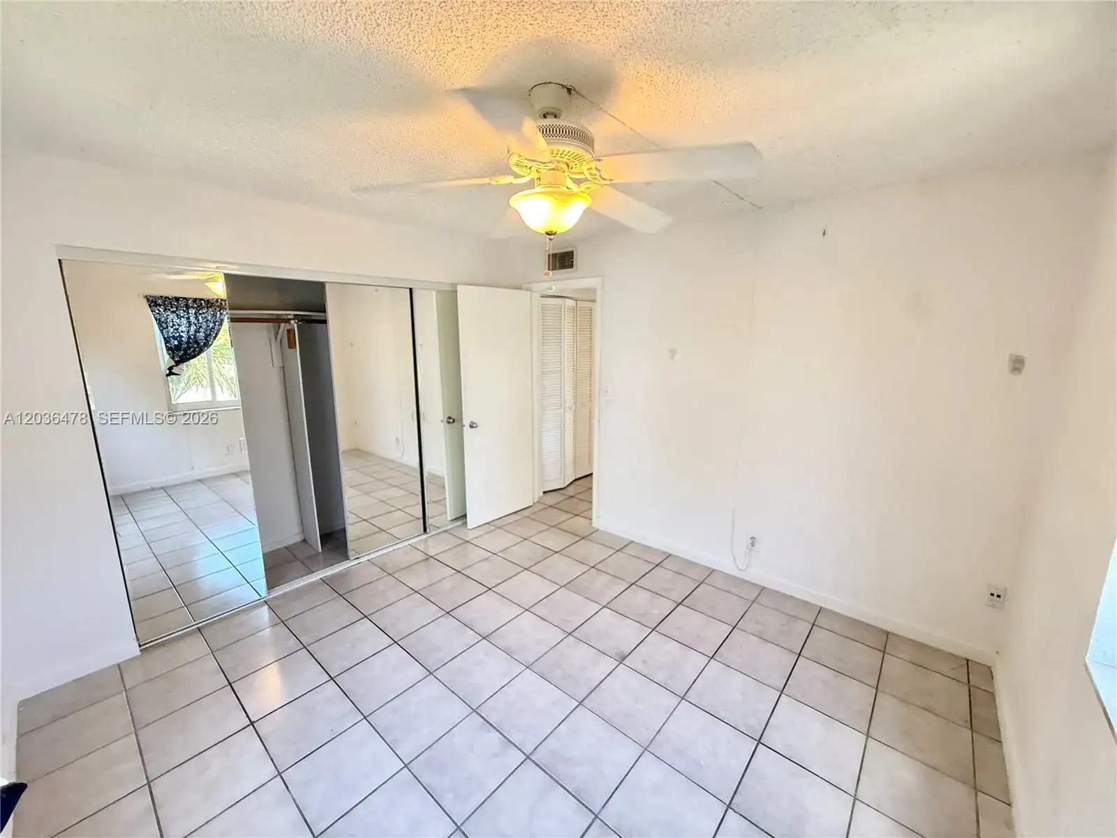 912 NE 17th Ct # 4, Fort Lauderdale FL 33305 photo 2