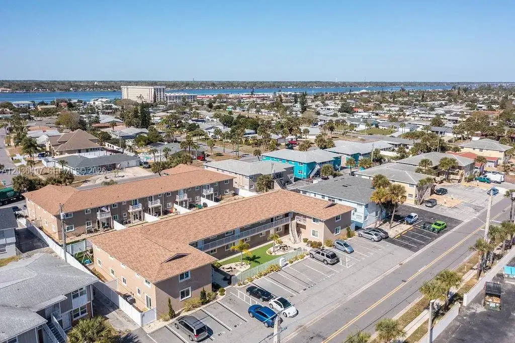 2550 Tulane Ave # 202, Daytona FL 32118 photo 4