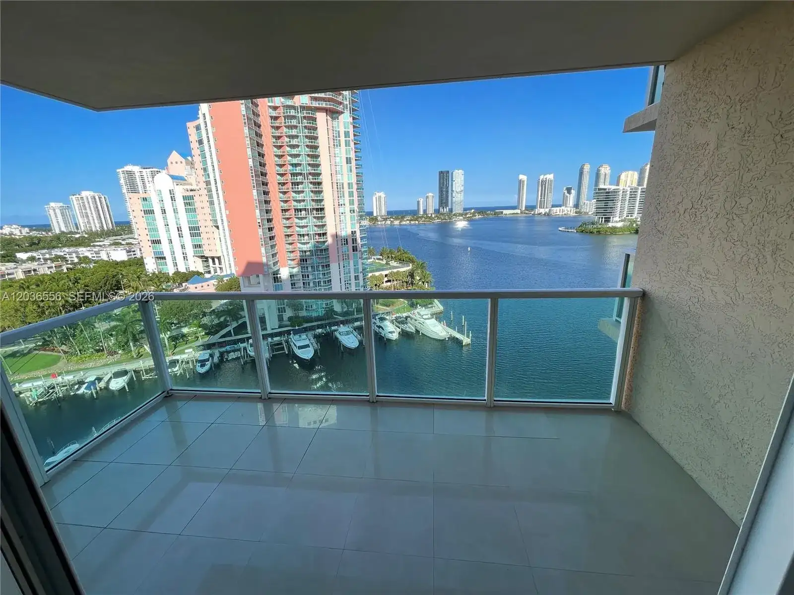3330 NE 190th St # 1312, Aventura FL 33180 photo 2