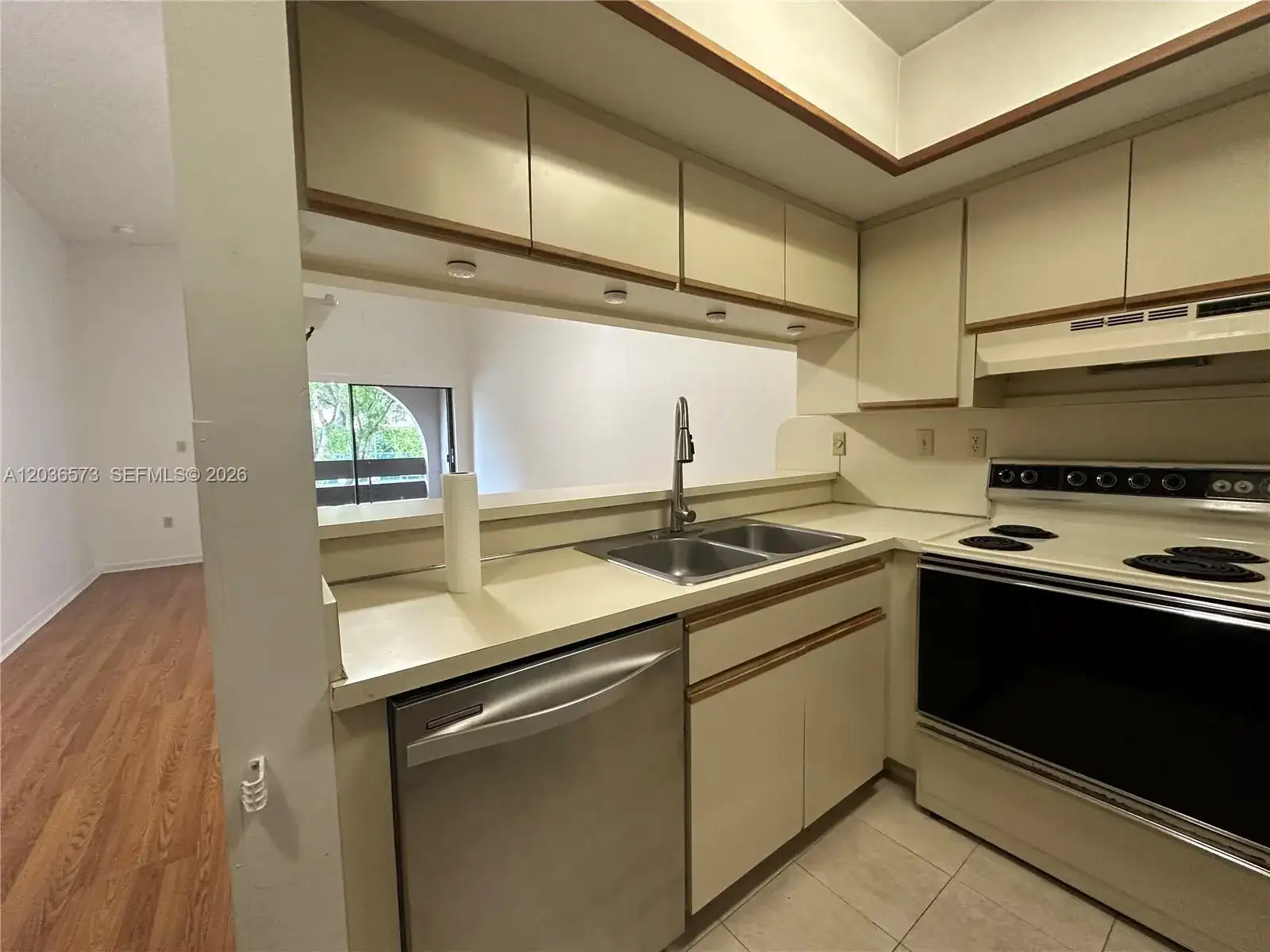 8999 SW 123rd Ct # 212, Miami FL 33186 photo 3