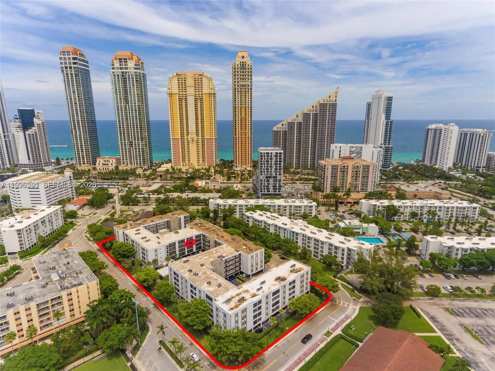 201 178th Dr # 426, Sunny Isles Beach FL 33160 photo 2