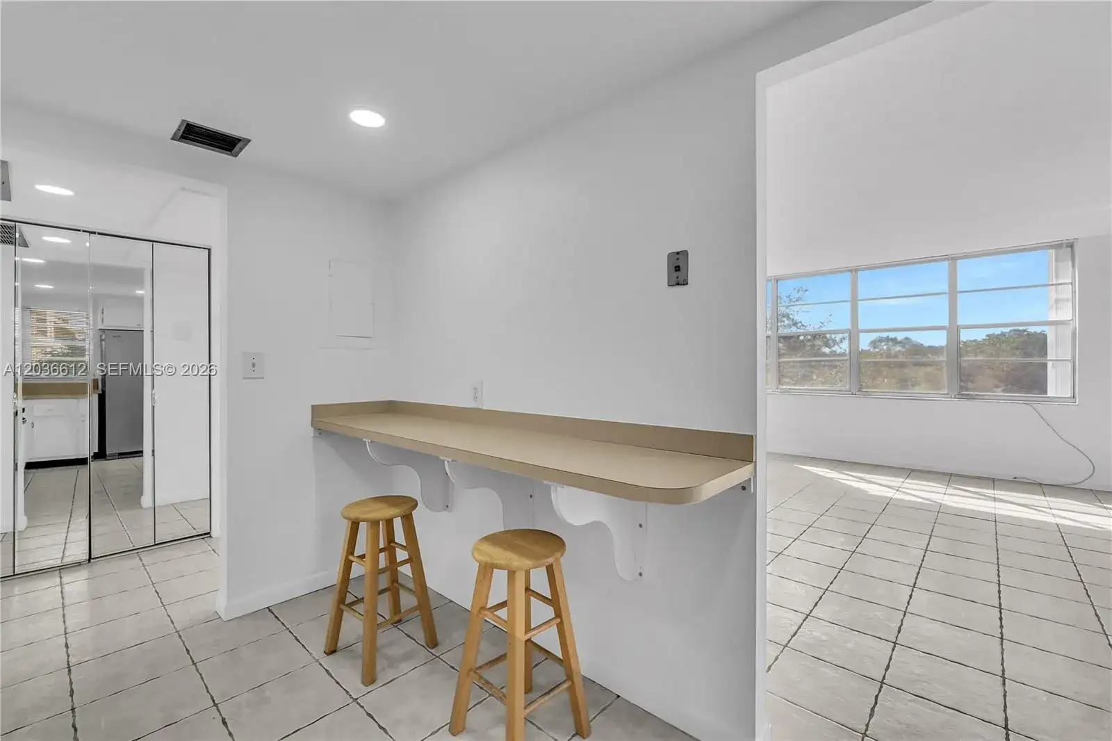 2781 Taft St # 303, Hollywood FL 33020 photo 2