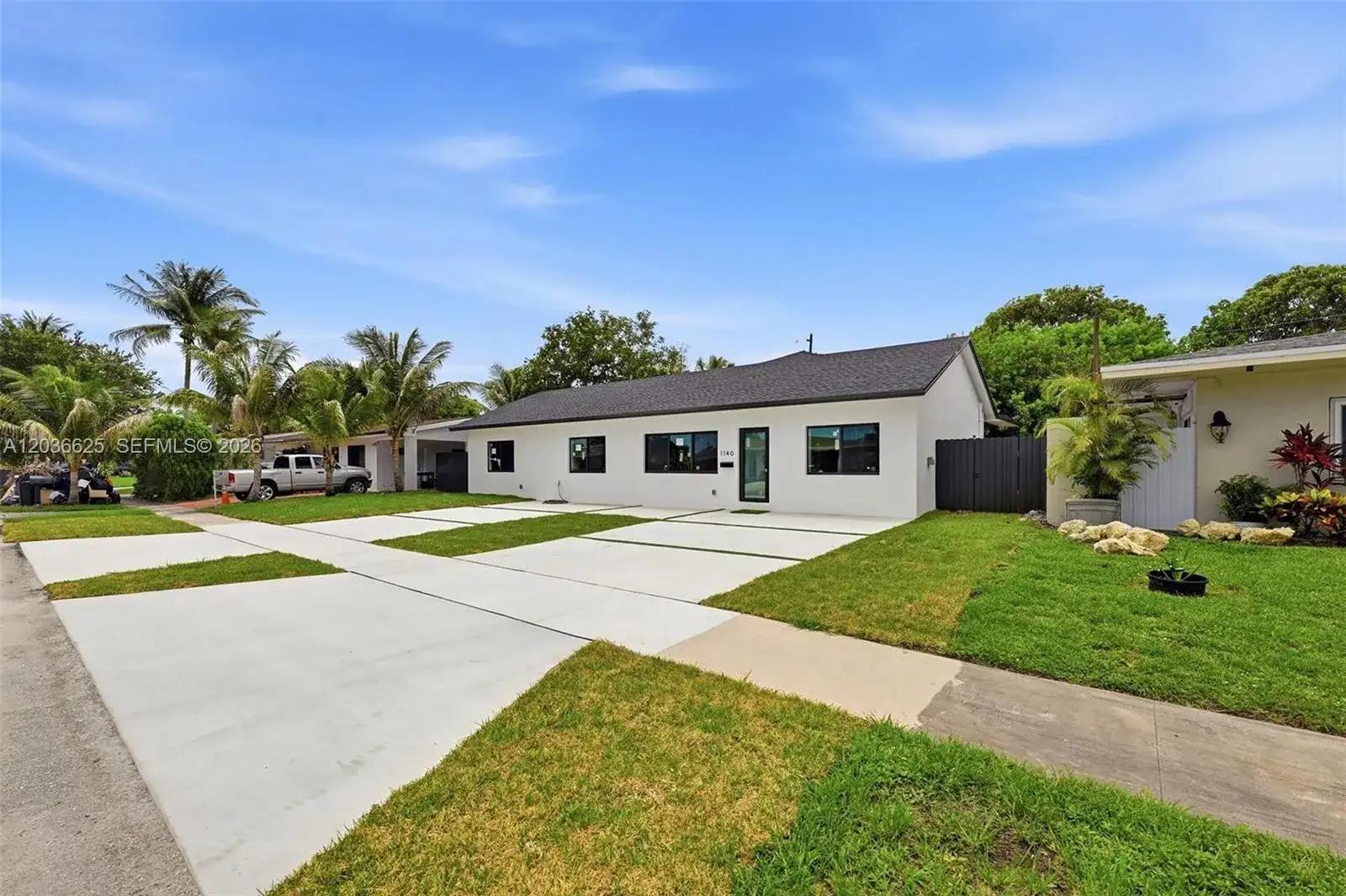 1140 NE 201st Ter, Miami FL 33179 photo 5