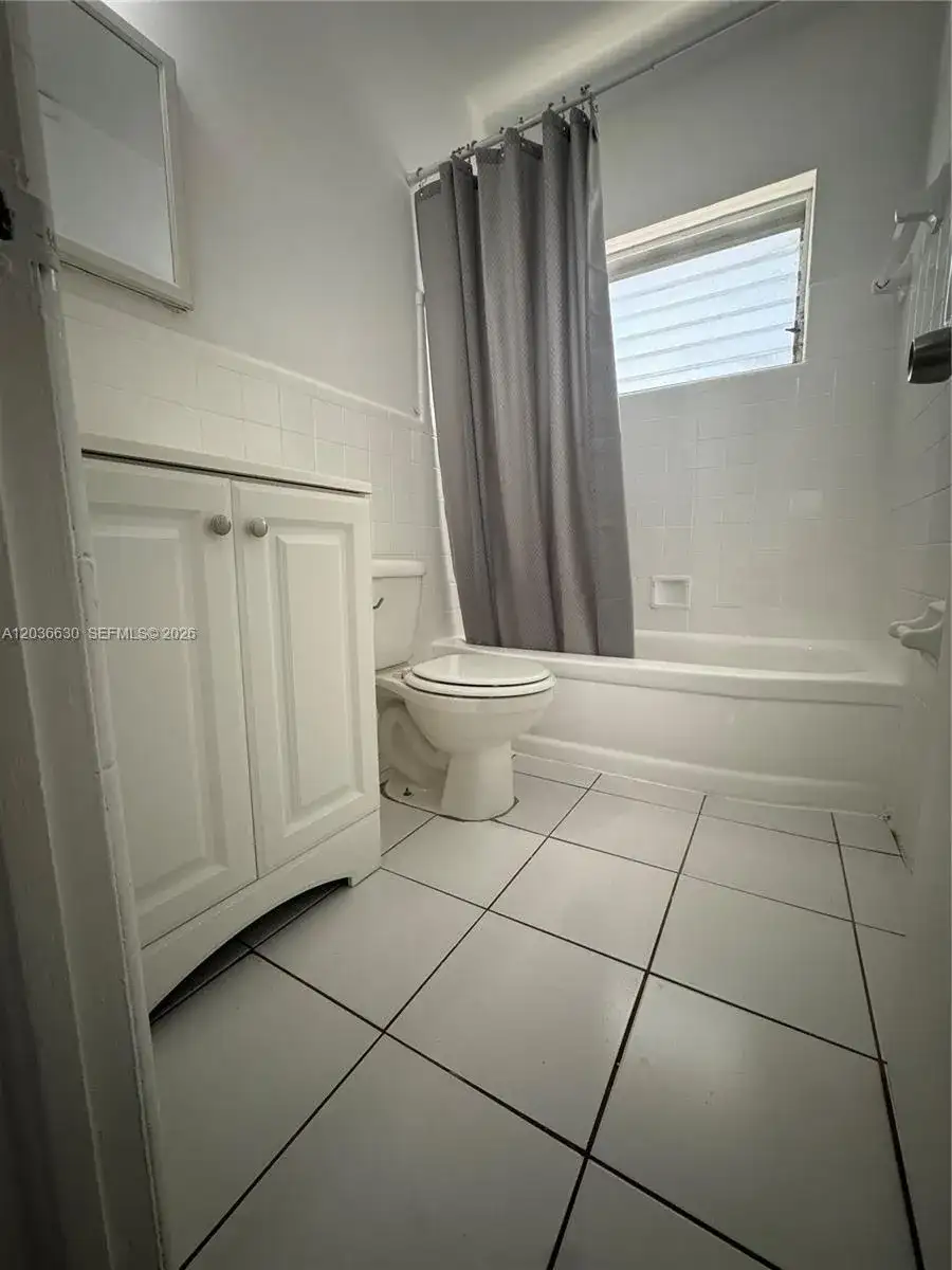 1611 West Ave # 10, Miami Beach FL 33139 photo 4