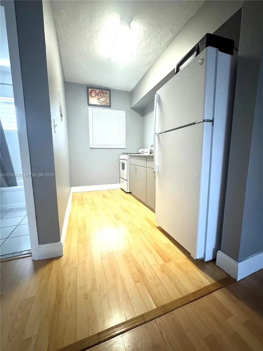 1611 West Ave # 10, Miami Beach FL 33139 photo 5