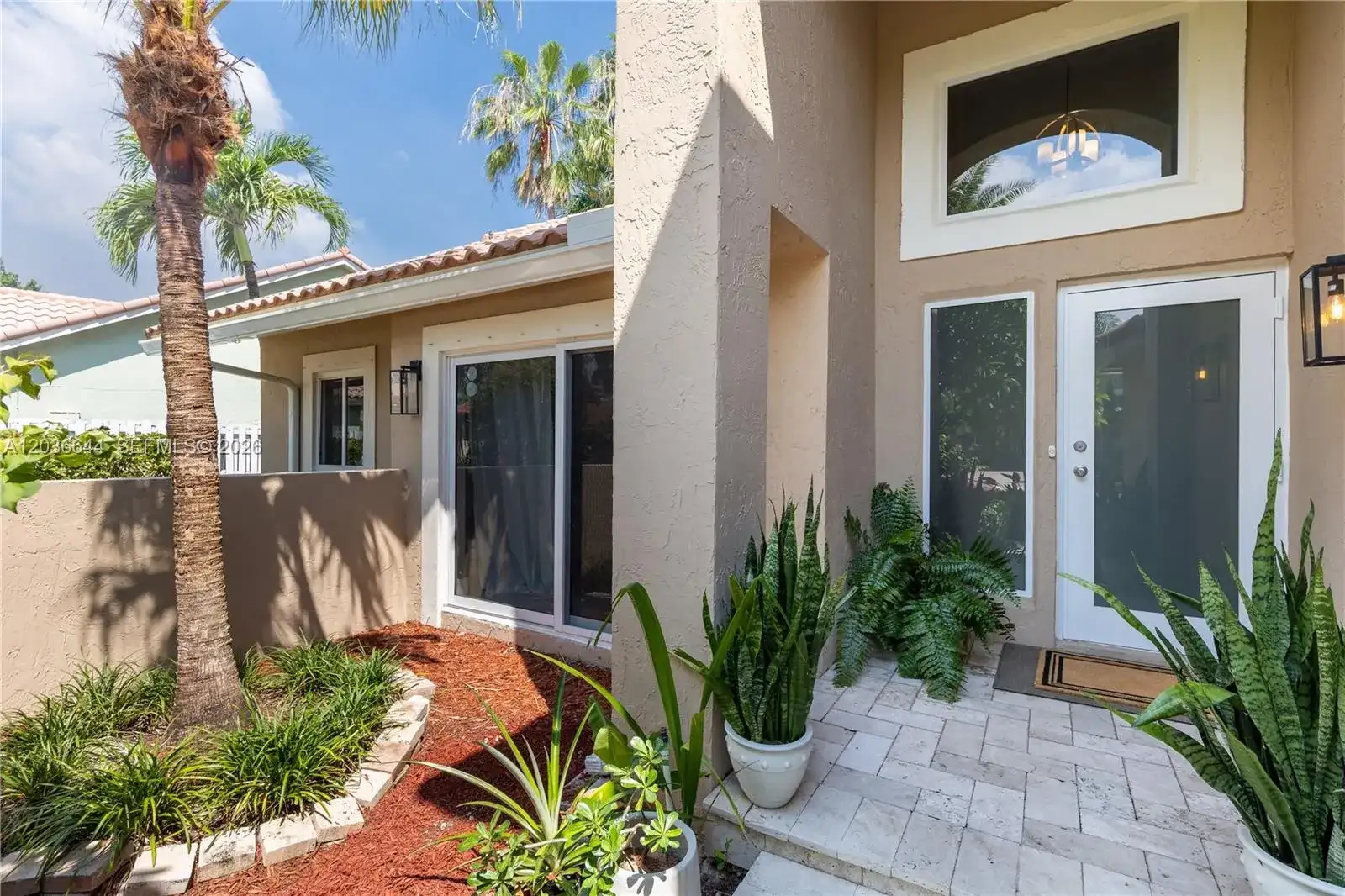 1171 Laguna Springs Dr, Weston FL 33326 photo 5