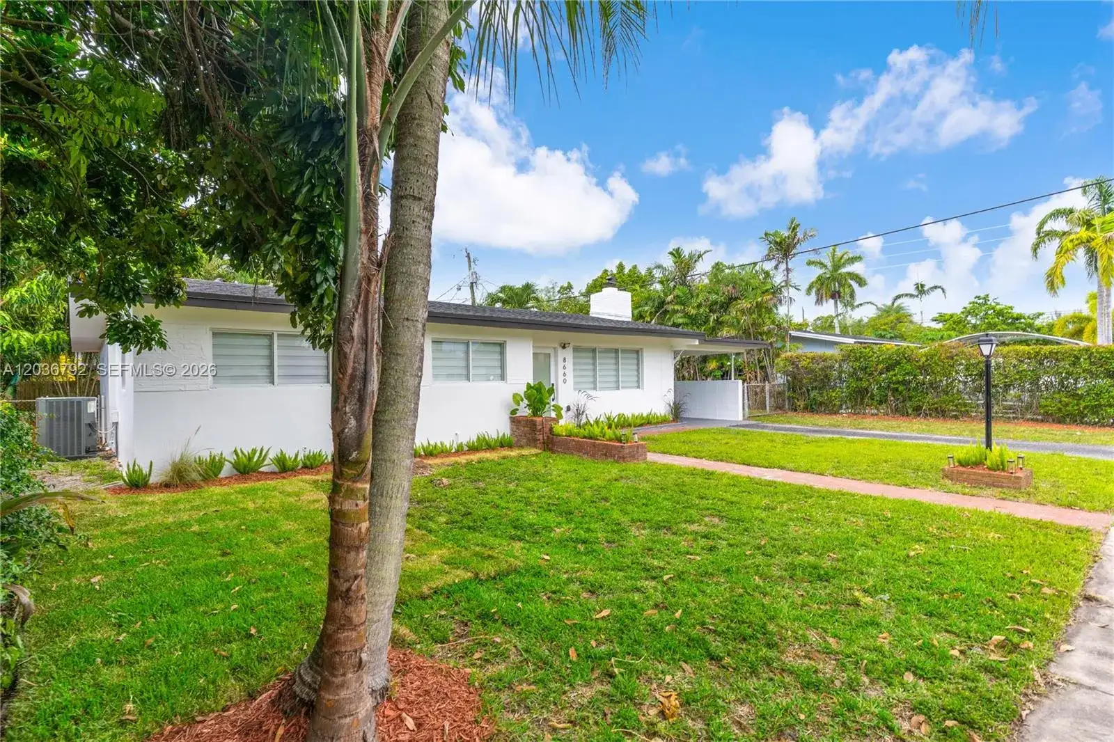 8660 SW 125th Ter, Miami FL 33156 photo 3