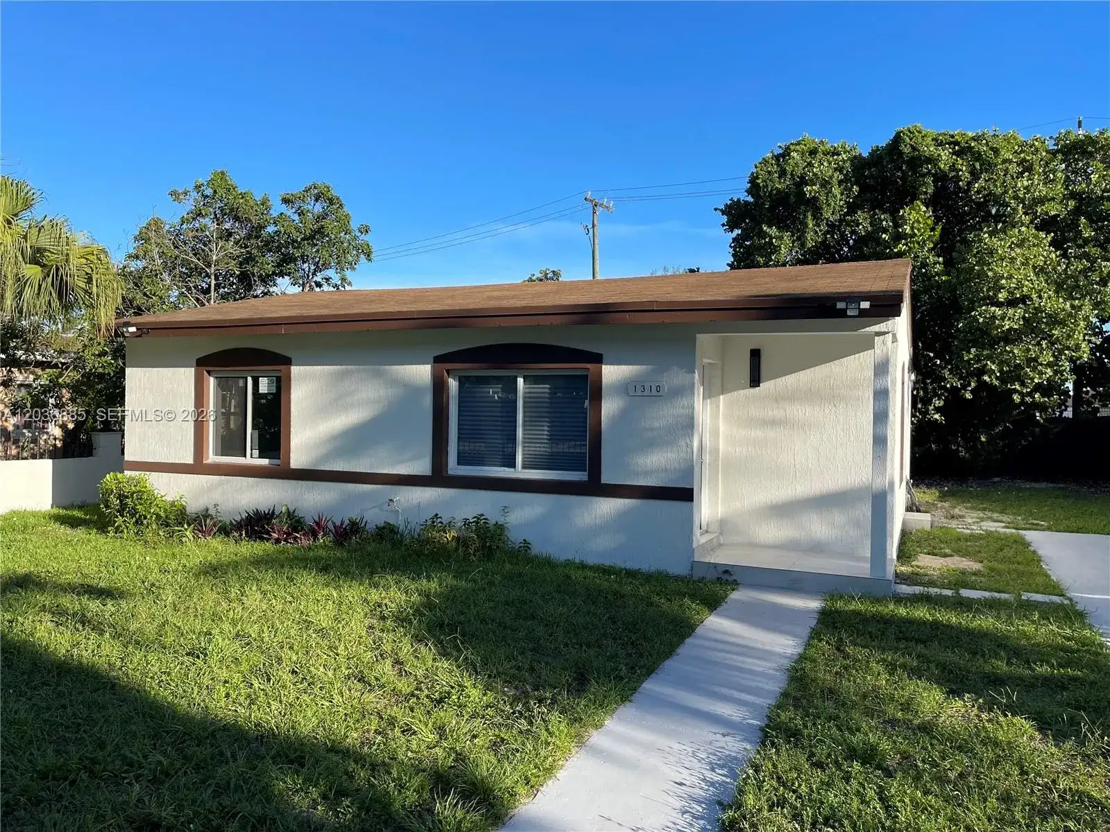 1310 Sharazad Blvd, Opa-Locka FL 33054 photo 2